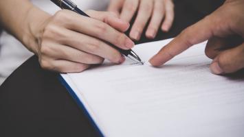 Signature contrat