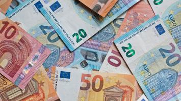 Des billets de banque en euros
