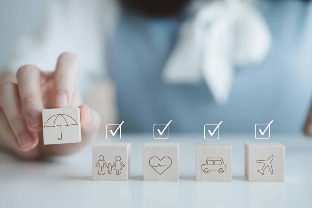 Des pictogrammes représentant les différents types d'assurances